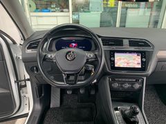 Fahrzeugabbildung Volkswagen Tiguan Allspace 2,0 TDI BMT 4Motion Comfortline