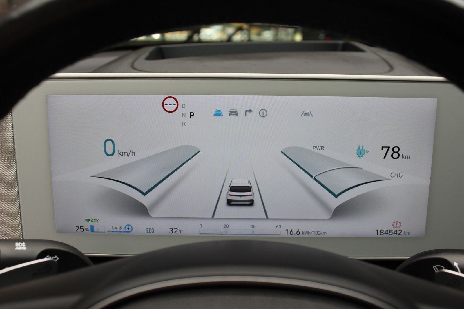 Hyundai IONIQ 5 Connect+ 73kWh / SoH 94,8% / Trekhaak / imagem 2