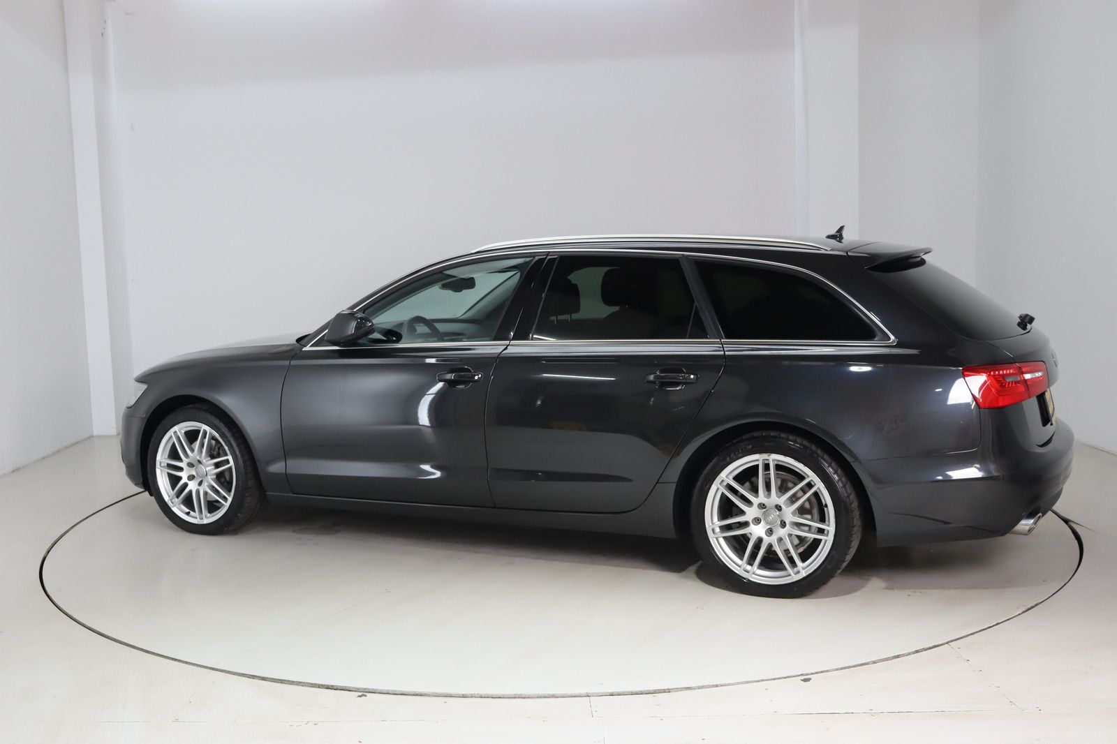 Fahrzeugabbildung Audi A6 Avant 3.0 TDI quattro Pano. * AHK * Service
