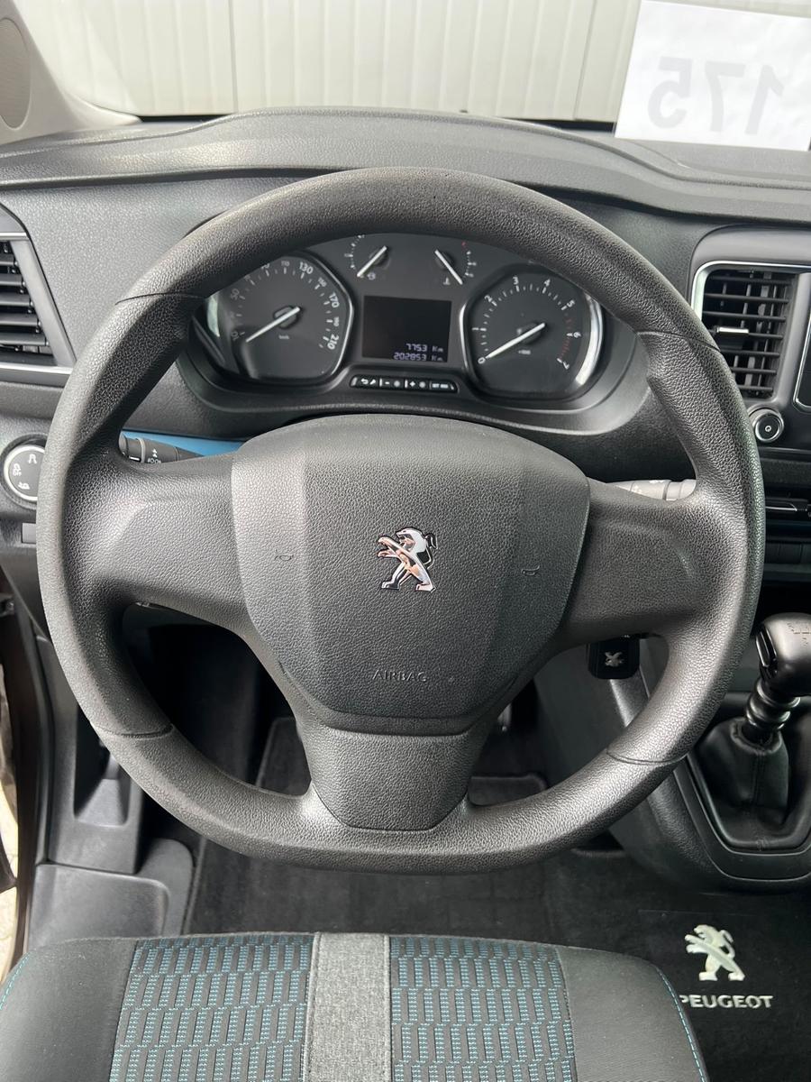Peugeot Expert Traveller Active L2 KLIMA NAVI 8-SITZ AHK