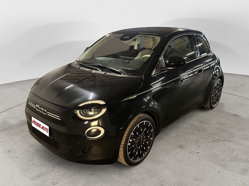 Fiat FIAT 500 Electric Elettrica Icon 3+1 95cv imagem 2