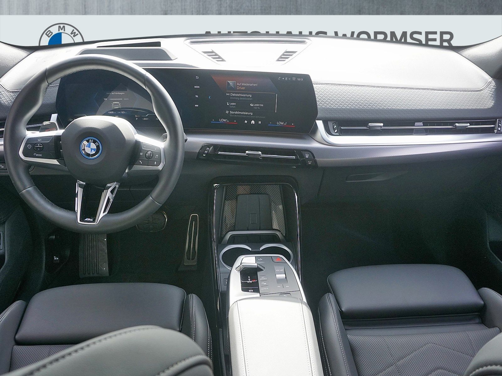 BMW iX2 - Bild 12