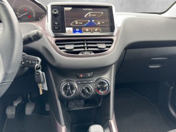 Peugeot 2008 1.2 12V VTi  PureTech 82 Active +PDC+AHK