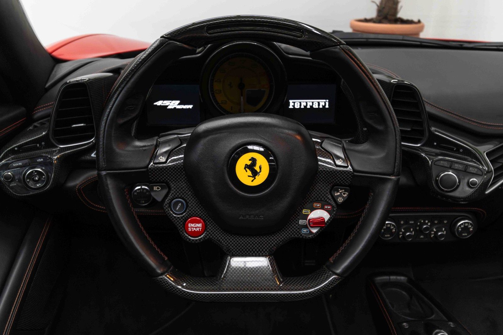 Fahrzeugabbildung Ferrari 458 Spider/LIFT/CARBON/2.HAND/DEUTSCH/