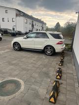Mercedes-Benz ML 350 BlueTEC 4MATIC - TÜV Neu  - Mercedes-Benz ML 350 in Frankfurt (Main)