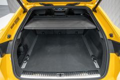 Urus 4.0 V8 PHEV SE 2025 YELLOW CARBON PANO