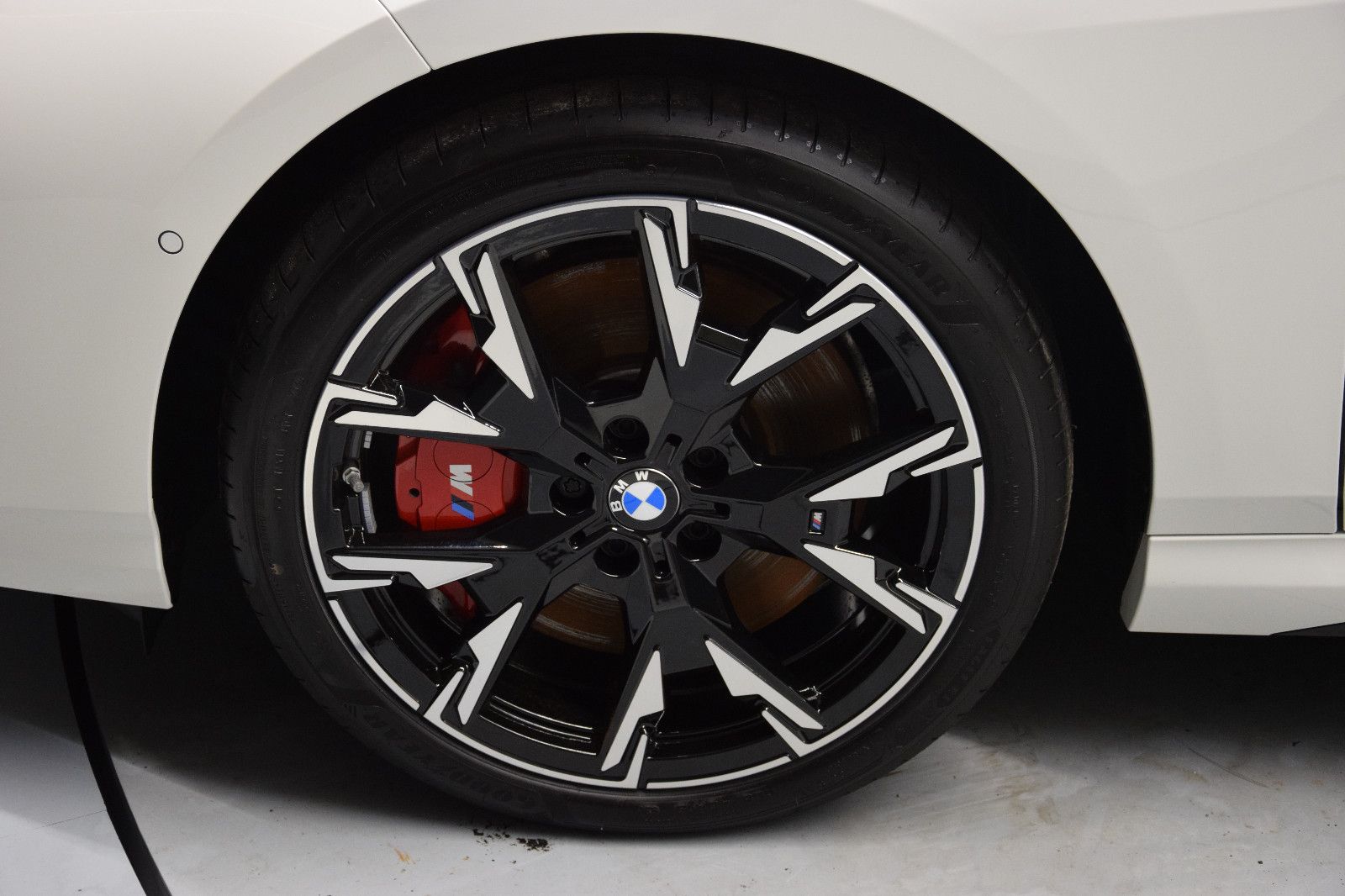 Fahrzeugabbildung BMW 220d 2 Gran Coupé M-Sport-Pro Pano HuD Massage