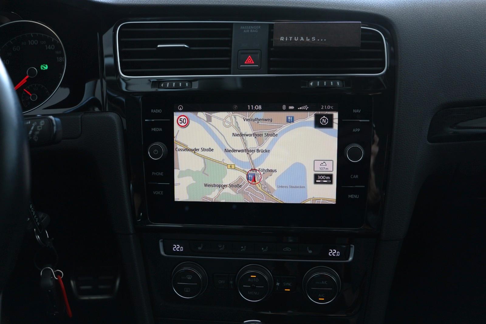 Volkswagen Golf VII Variant Sound 4Motion, Navi, LED, Cam.