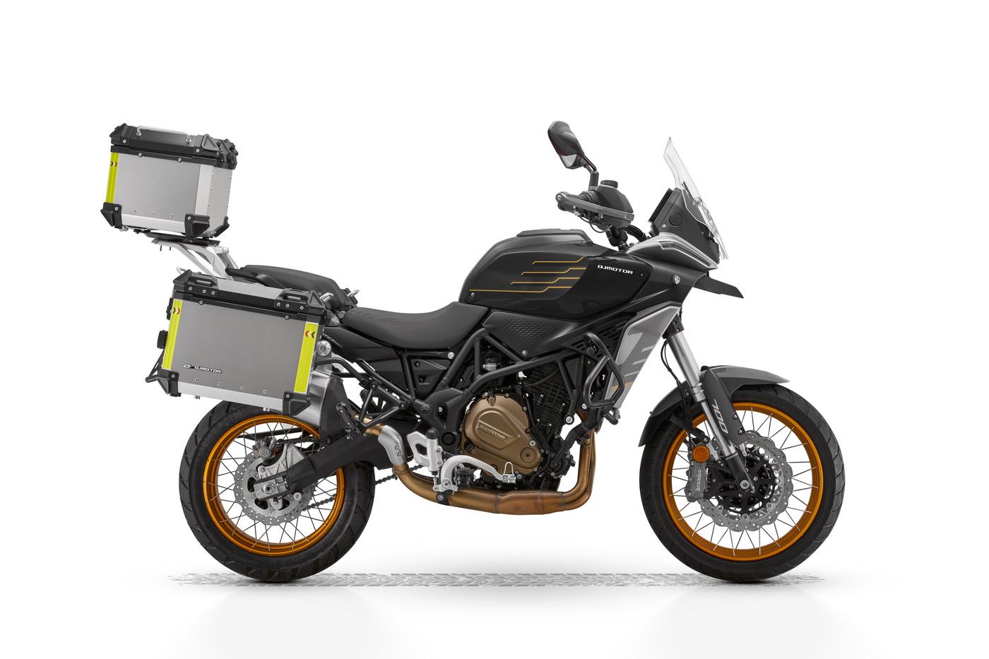 QJ Motor SRT 700 SX ABS inkl. Koffer    Jahre 3 Garantie