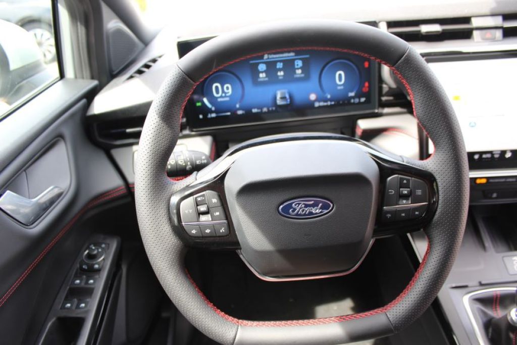 Fahrzeugabbildung Ford Puma ST-LINE Neues Modell
