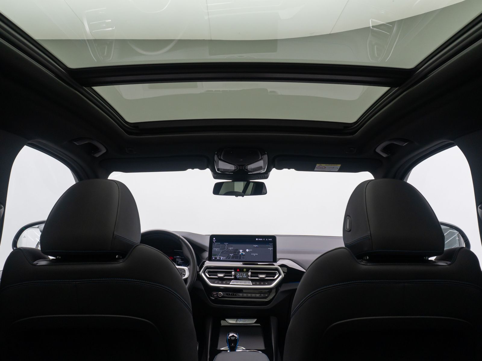 Fahrzeugabbildung BMW iX3 Impressive 360° HUD Alarm Sportsitz H/K ACC