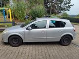 Opel Astra 1.6 Twinport 77kW -