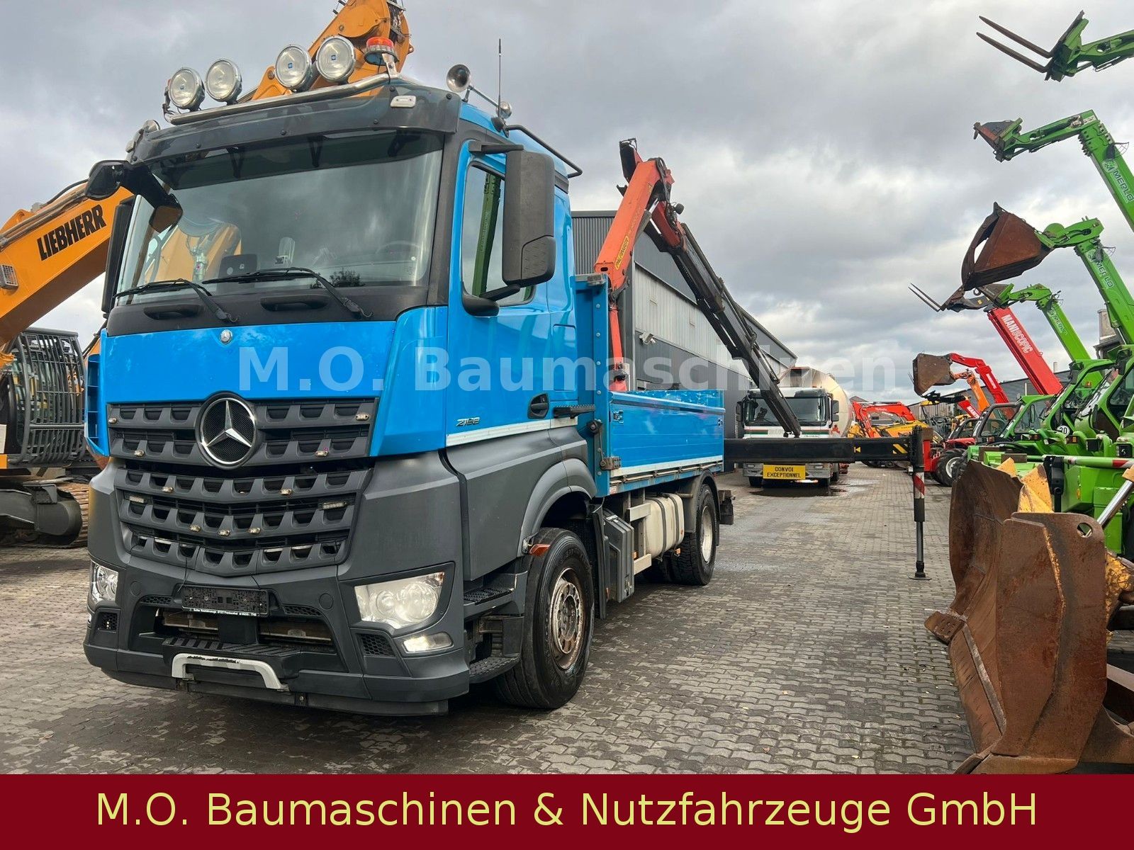 Fahrzeugabbildung Mercedes-Benz Arocs 2158 / Palfinger PK 14002