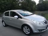 Opel Corsa D 1.2 Twinport Sport  4/Türer  - Opel Corsa aus 2010: Sport