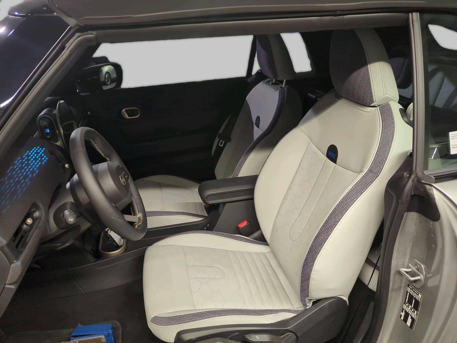 MINI Cooper Cabrio - Bild 11