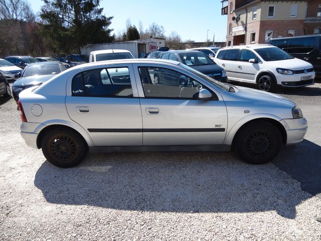 Fahrzeugabbildung Opel Astra 1.6 Njoy/Klima/2.Hand/