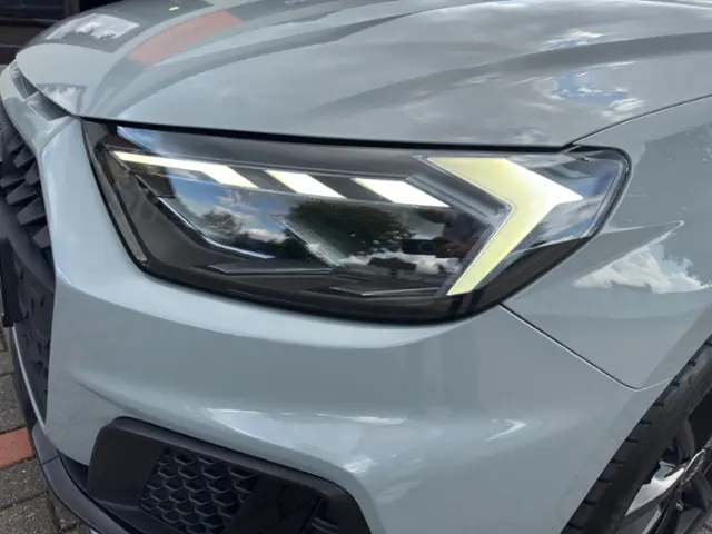 Audi A1 Sportback 35 TFSI S tronic S line Competition, миниатюра 28
