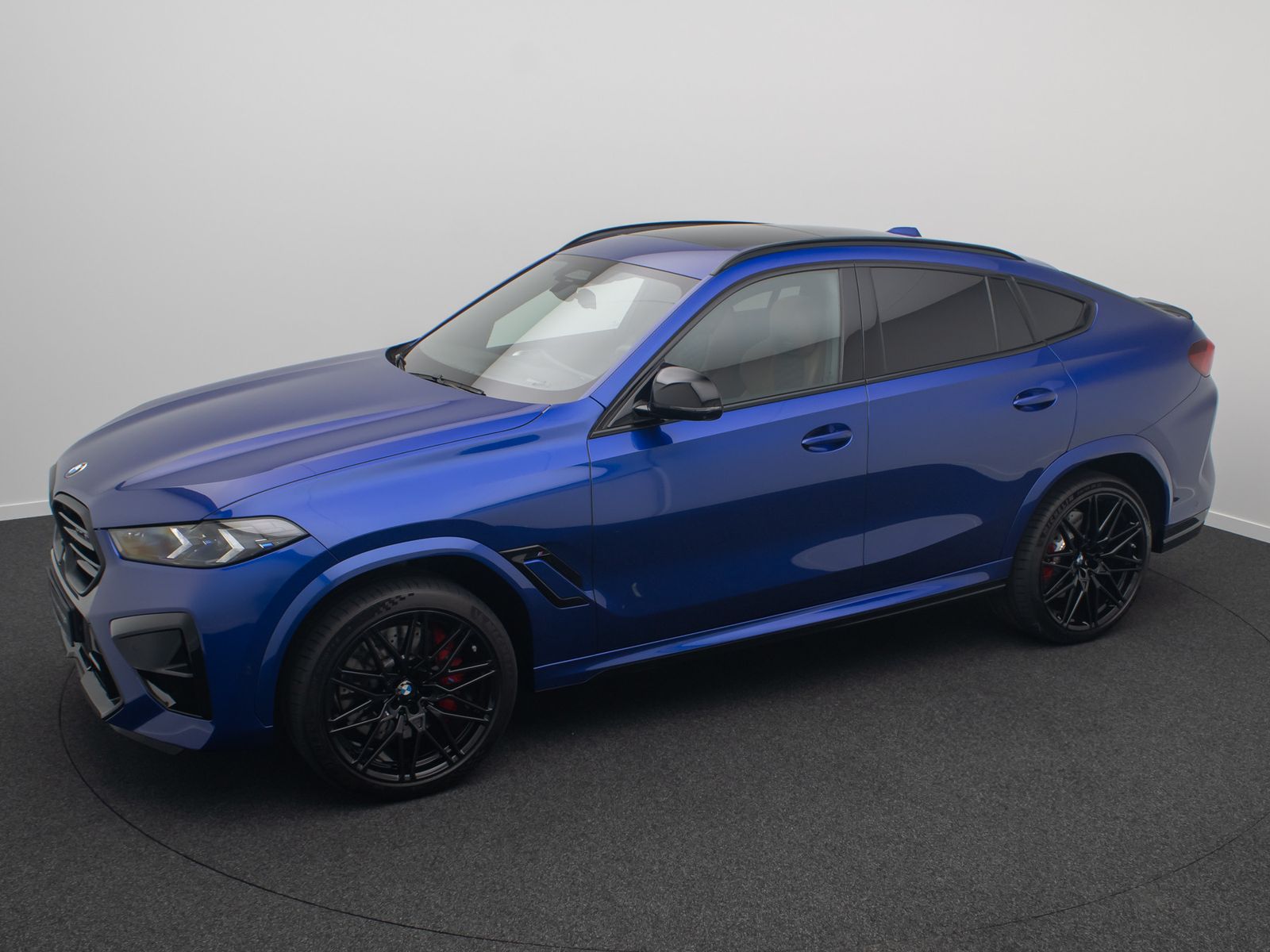 Fahrzeugabbildung BMW X6 M Competition DAB Massage 360&deg; SoftClose Voll