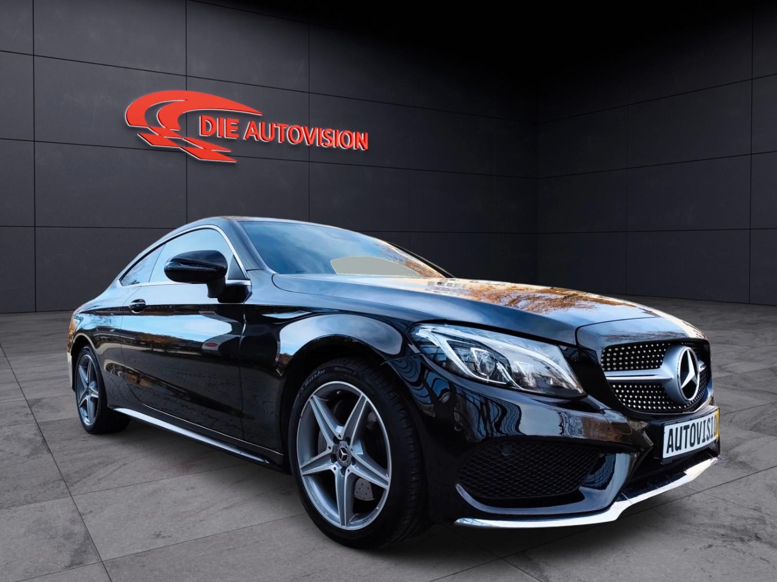 Mercedes-Benz C 300 AMG*9G*DISTR*NAVI*LED*LEDER*KAM*BURM