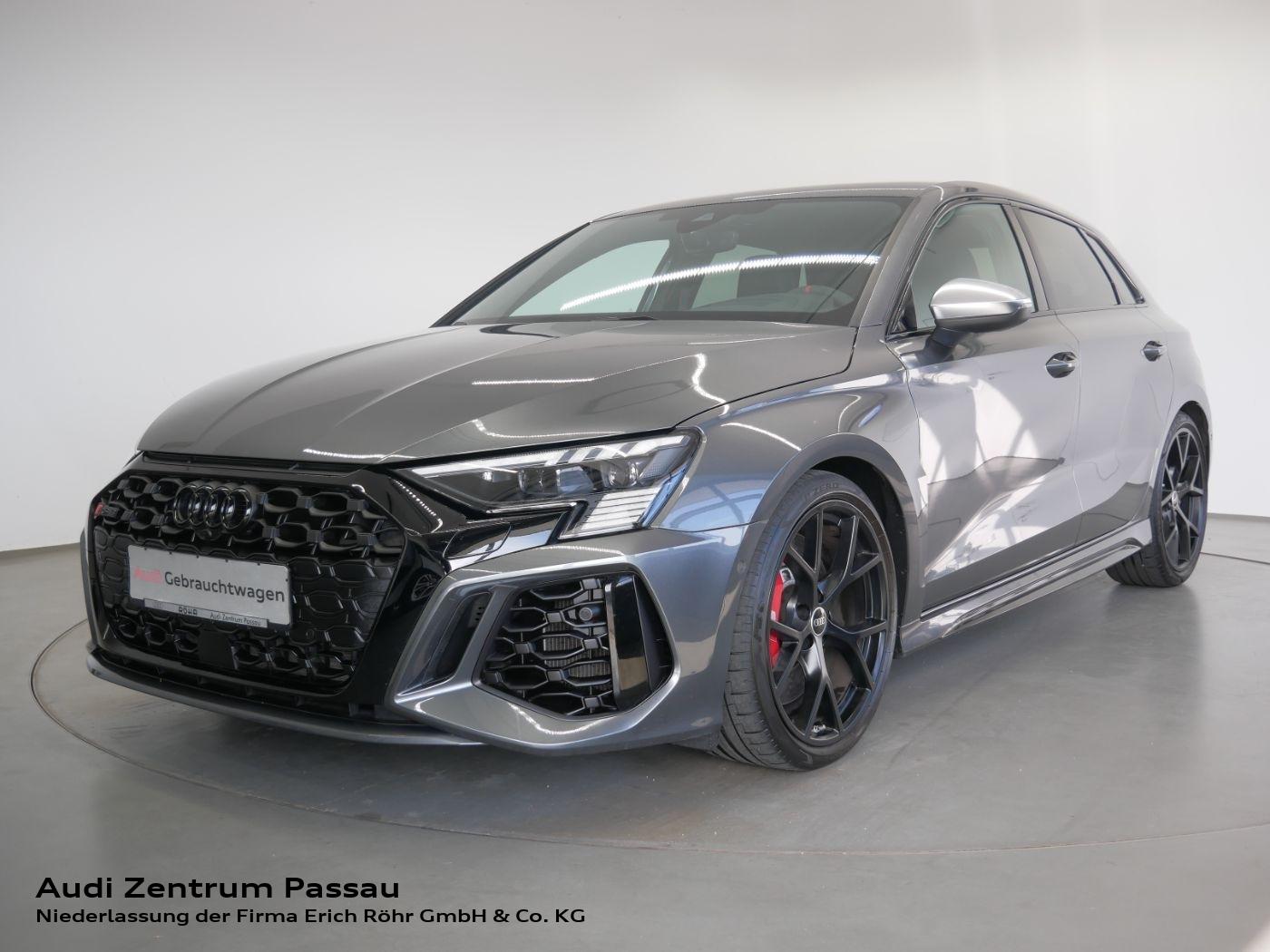 Audi RS 3 Sportback S tro. MATRIX HEAD-UP SPORTABGAS