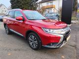 Mitsubishi Outlander  Edition+ 2.0 MIVEC ClearTec CVT - Mitsubishi Outlander: 2.0