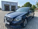 Mercedes-Benz E220d Kombi TAXI MIETWAGEN SDACH SHEFT AHK LEDER - Mercedes-Benz E-Klasse: Taxi
