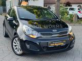 Kia Rio 1.1 CRDi Dream Team 5TÜRER+KLIMA+PDC+SHZ+ALU - Kia Rio mit Diesel-Antrieb: 1.1