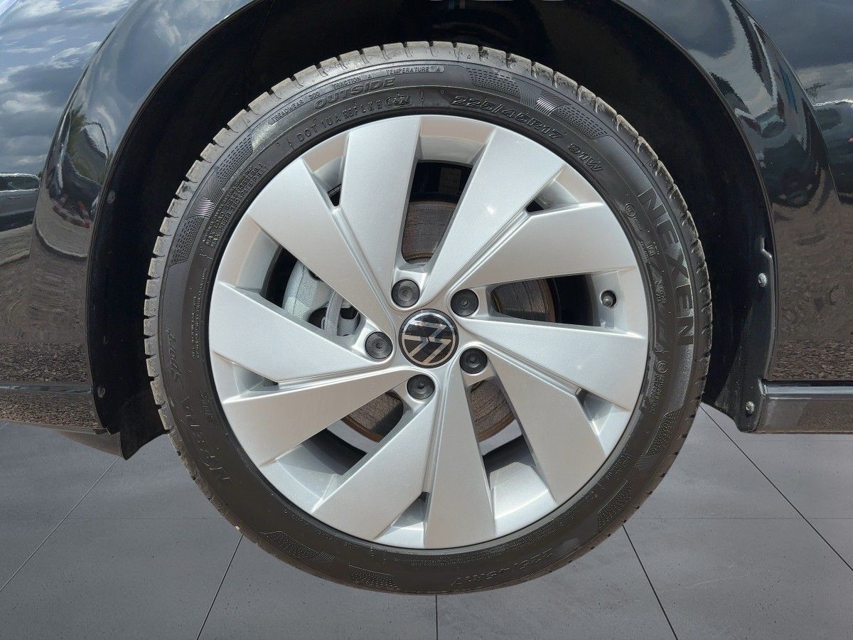 Volkswagen Golf - Bild 17