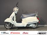Vespa 300 GTS Yacht Club *Sondermodell* - VESPA GTS 300 YACHT CLUB