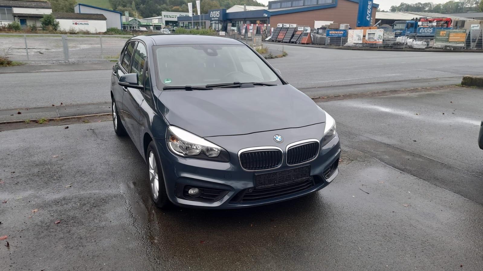 BMW 220 Baureihe 2 Active Tourer 220 i