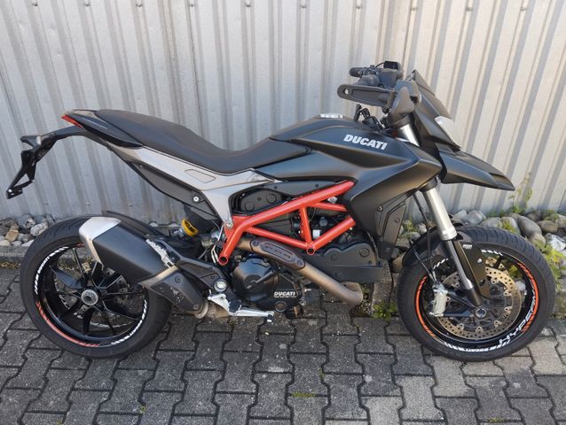 Ducati Hypermotard 821