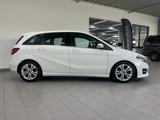 Mercedes-Benz B 200 URBAN+AHK+LED+NAVI+KLIMA - Mercedes-Benz B 200: Limousine