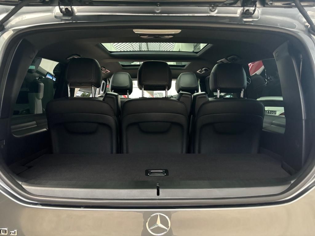 Fahrzeugabbildung Mercedes-Benz V 250 EAV/L 7 Sitze PANO Sitzbelüftg. Standhz