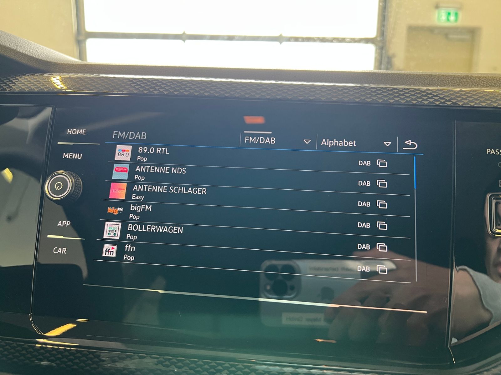 Fahrzeugabbildung Volkswagen Polo Life 1.0 TSI *LED, App Connect, PDC, Kamera