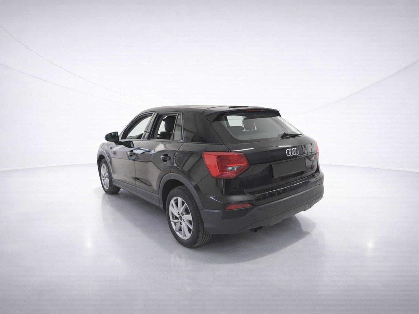 Audi Q2 40 2.0 TFSI quattro S Tronic LED/CarPlay/SHZ, миниатюра 4