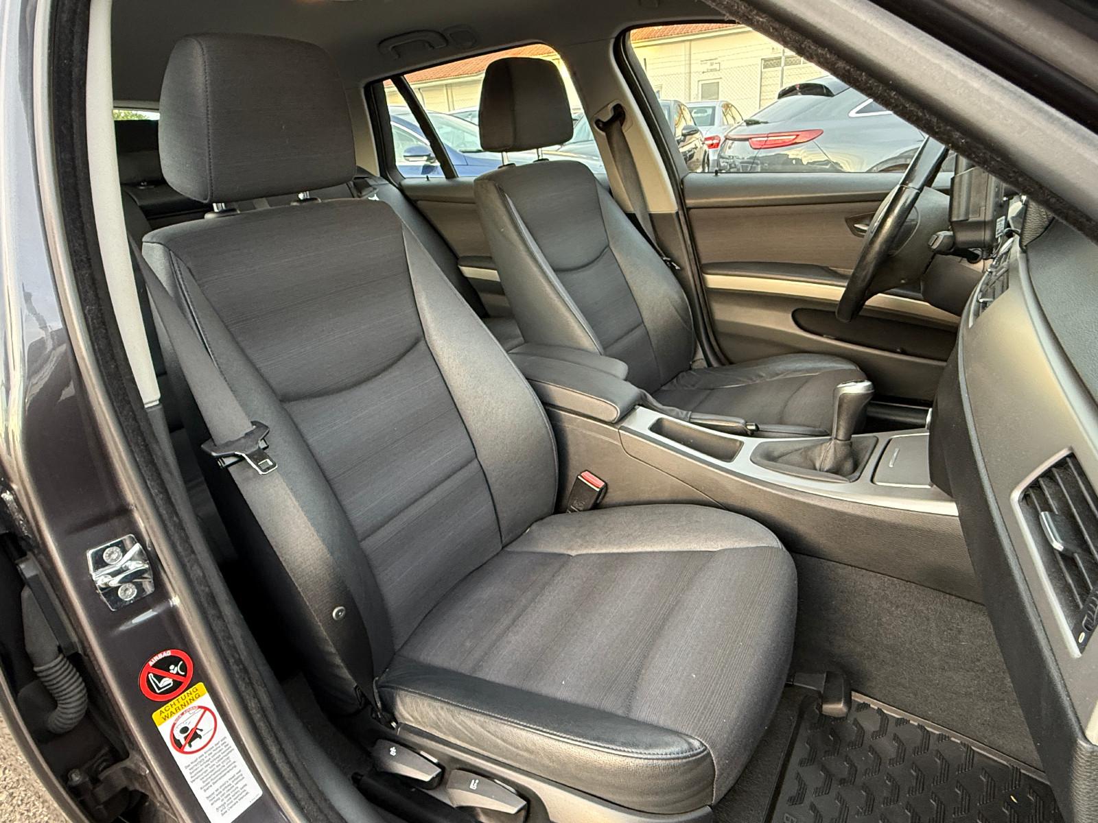 BMW 320 2007 — photo 13