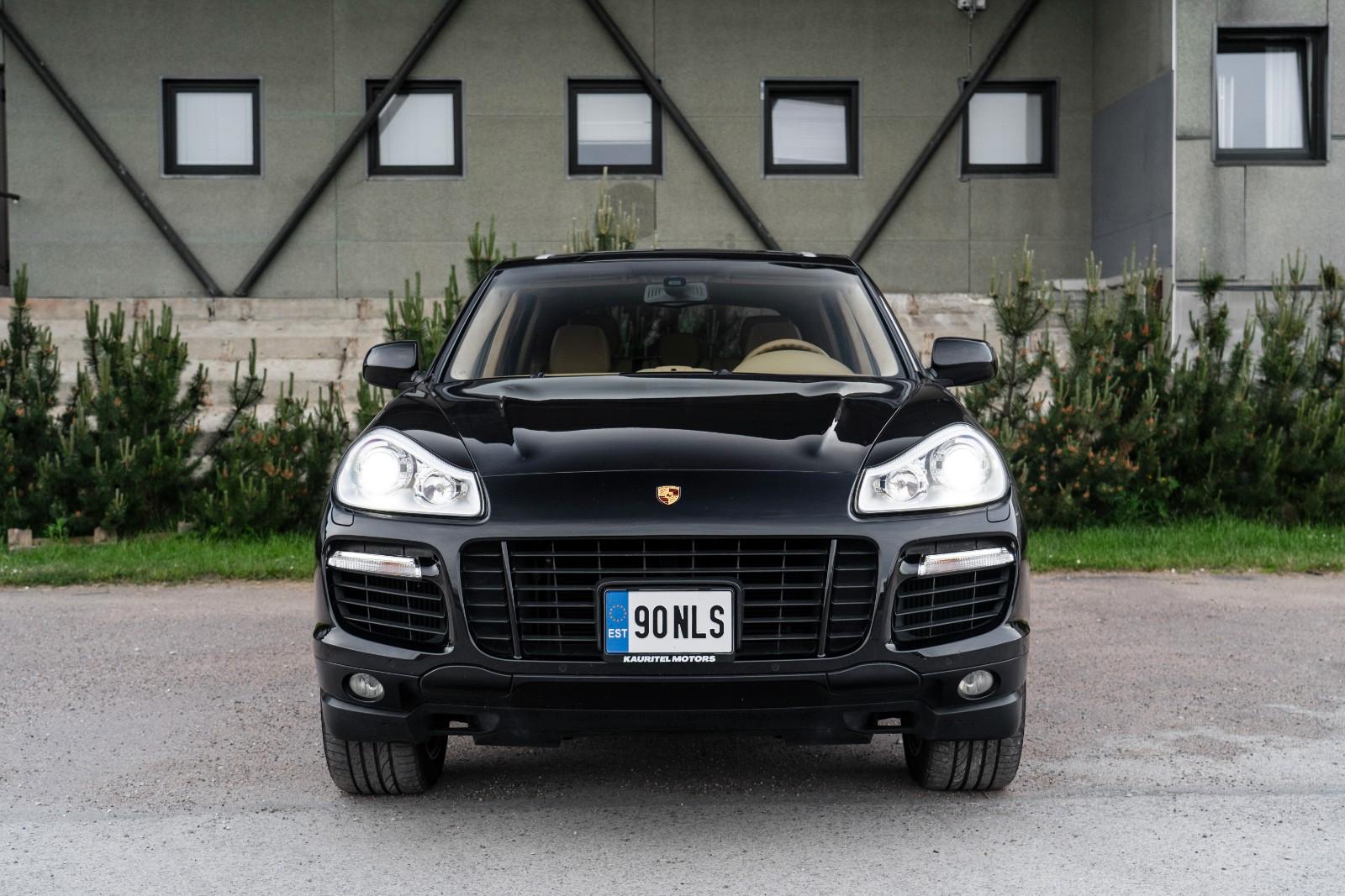 Porsche Cayenne Turbo