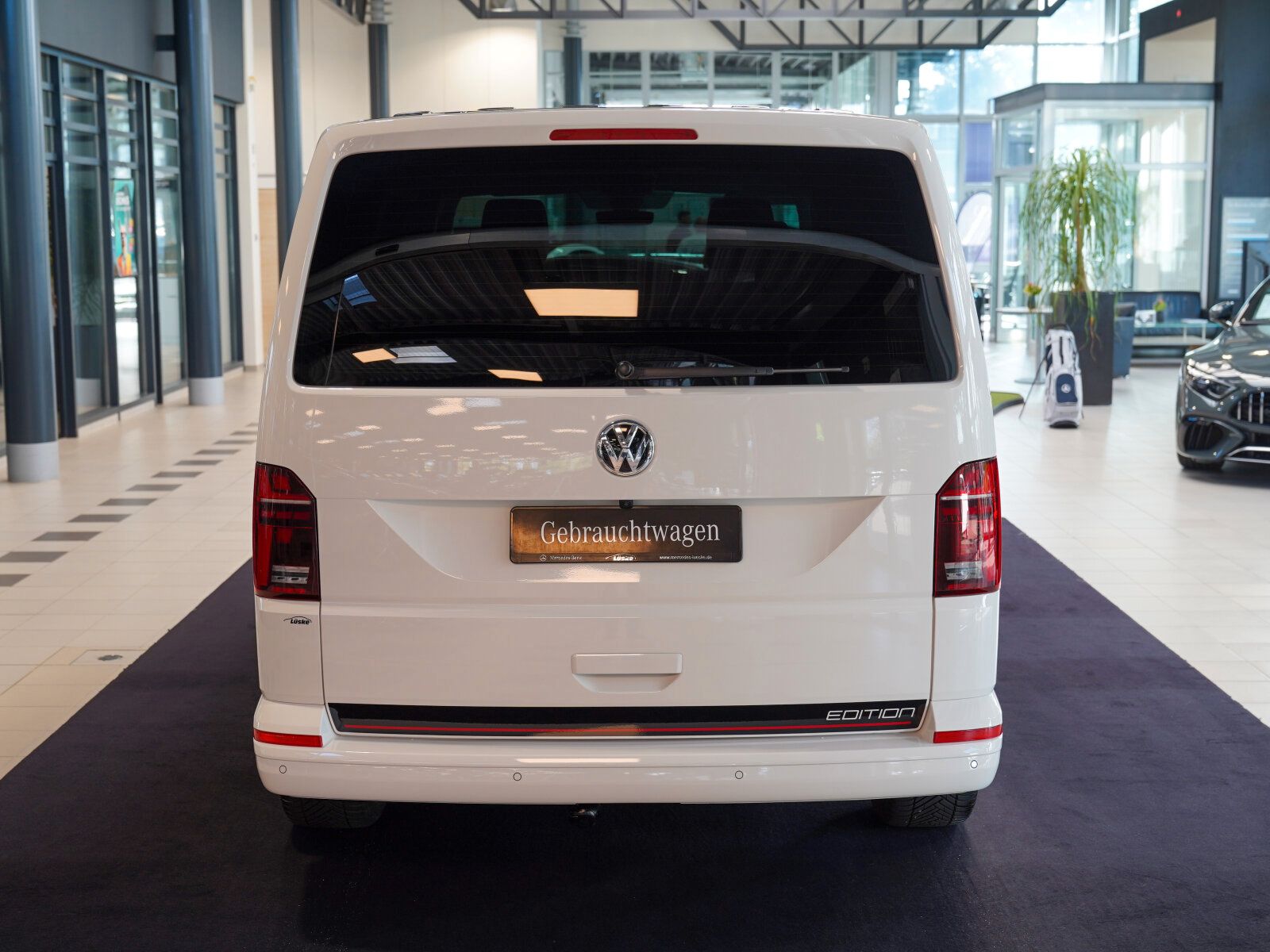 Volkswagen T6.1 Multivan 2.0 TDI 4M Edition AHK Standheizun foto 4