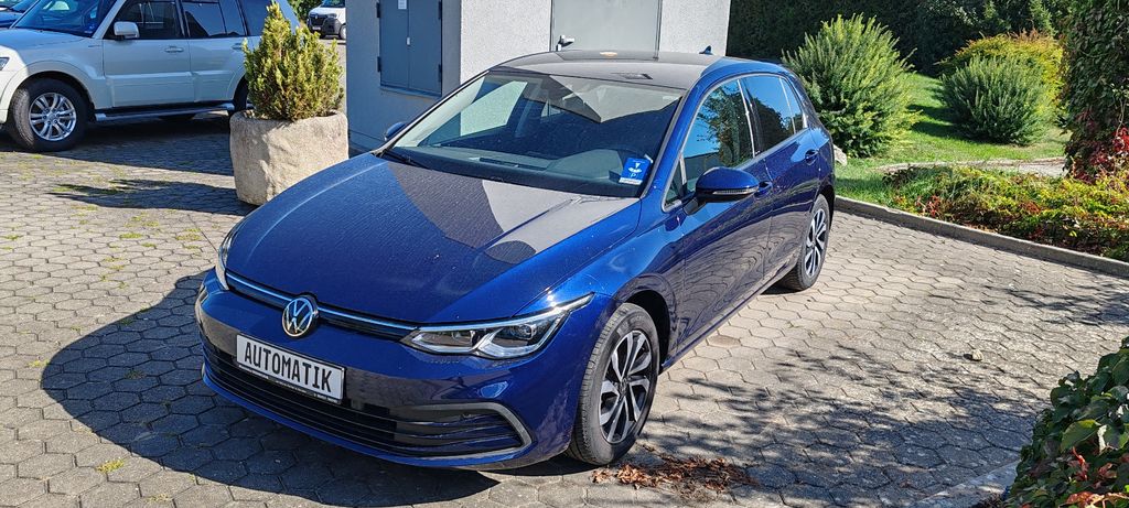 Image of Volkswagen Golf