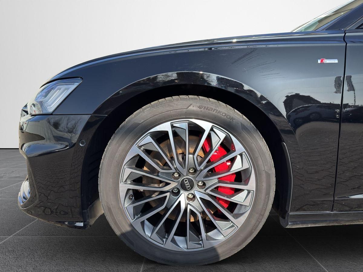 Fahrzeugabbildung Audi A6 Avant sport 55 TFSI e quattro 195kW