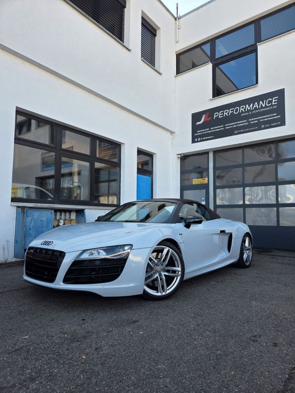 Audi R8