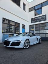 Audi 5.2 V10 Spyder FSI quattro R Tronic - Audi R8: Automatik
