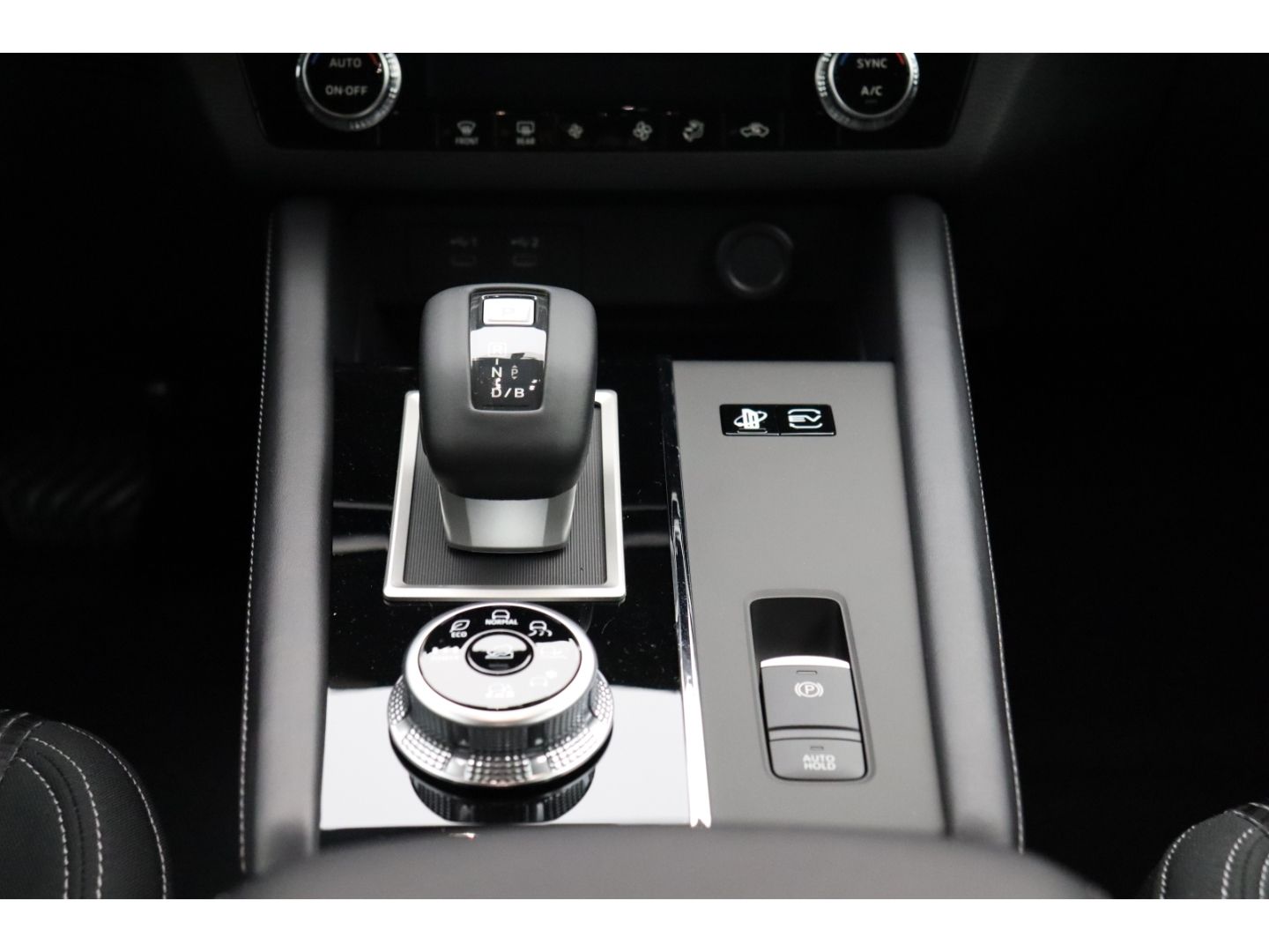 Fahrzeugabbildung Mitsubishi Outlander Plug-in Hybrid BASIS ++Sitzheizung++