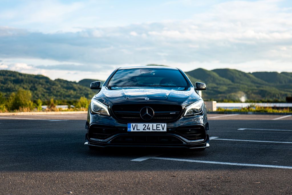 Mercedes-Benz CLA 45 AMG