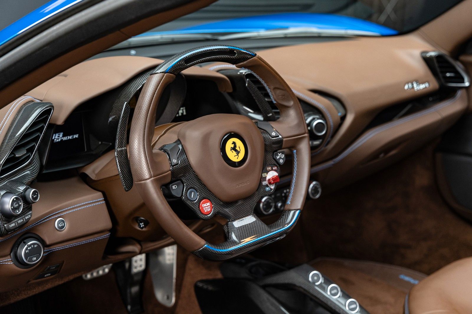 Fahrzeugabbildung Ferrari 488 Spider + Carbon + Daytona + Liftsystem