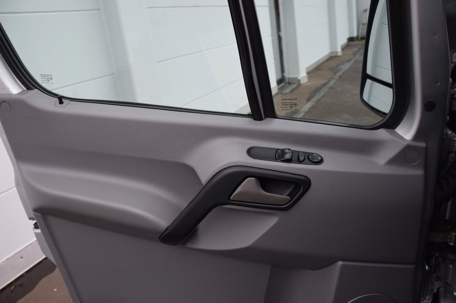 Fahrzeugabbildung Algema Volkswagen Crafter 35 ALGEMA BLITZLADER Autotran