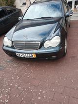Mercedes-Benz 200 - Mercedes-Benz 200 Gebrauchtwagen in Mainz