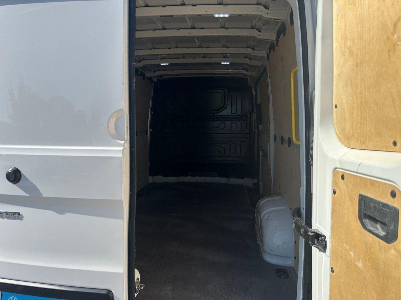 Volkswagen Crafter 30 TDI VA MR Klima KEP-Paket PDC Sitzhzg, миниатюра 15