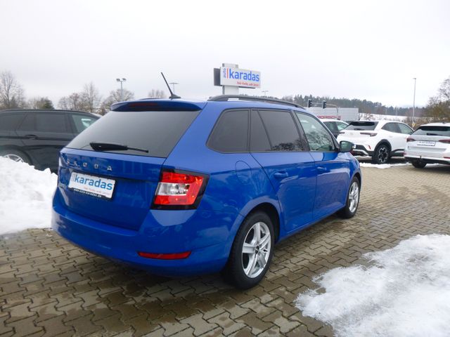 Fahrzeugabbildung Skoda Fabia 1,0 TSI Kombi >NAVI/Einparh/SmartLink<