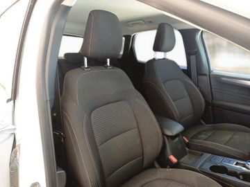 Ford Kuga - 10